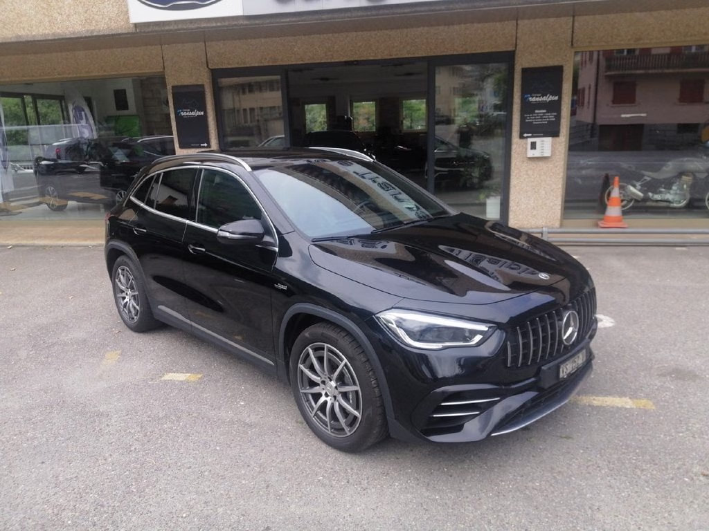 MERCEDES-BENZ GLA 45 AMG 4Matic+ 8G-Speedshift DCT (2021)