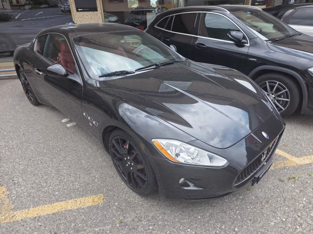 MASERATI GRANTURISMO 4.2 V8